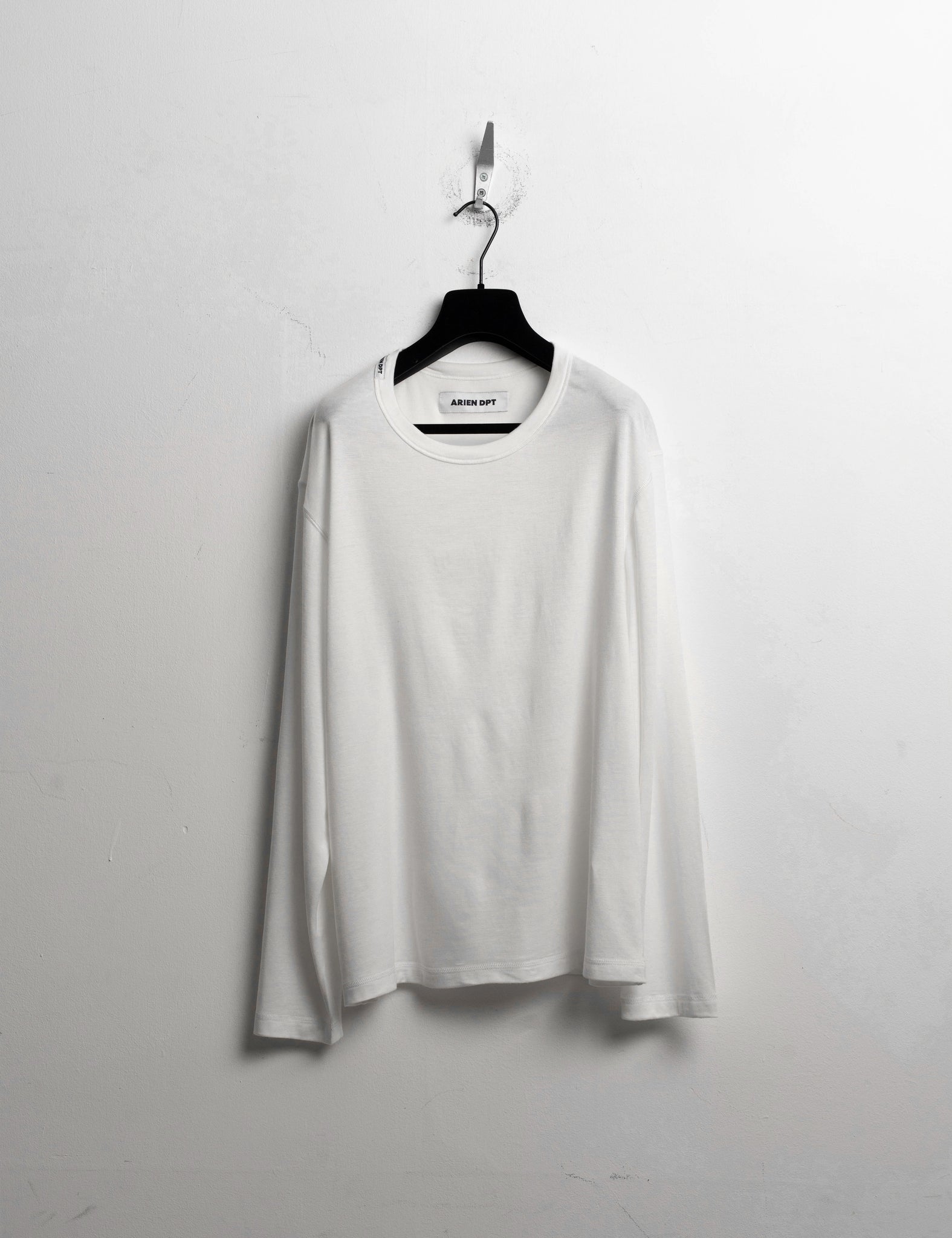 Classic Longsleeve - White